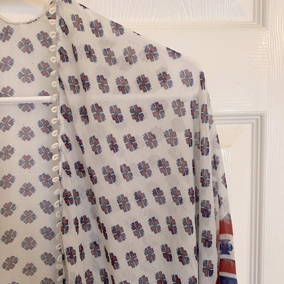 Express Printed Tassle Kimono - Picture 2 of 5